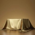 Премиальные бренды и предметы роскоши: должны ли они конкурировать?